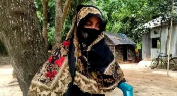 চলন্ত ট্রেনের নিচ থেকে বেঁচে ফেরা!!