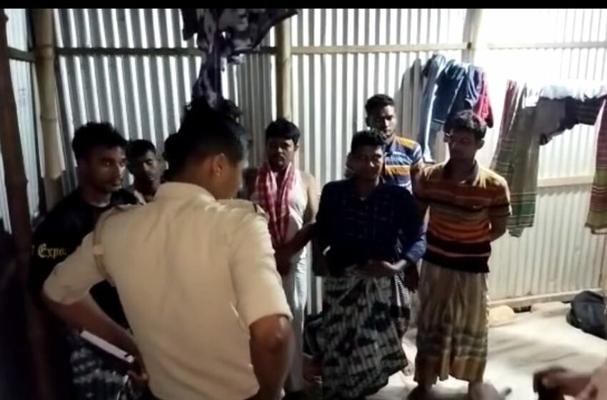 ১৬ জন বাংলাদেশী আটক!!