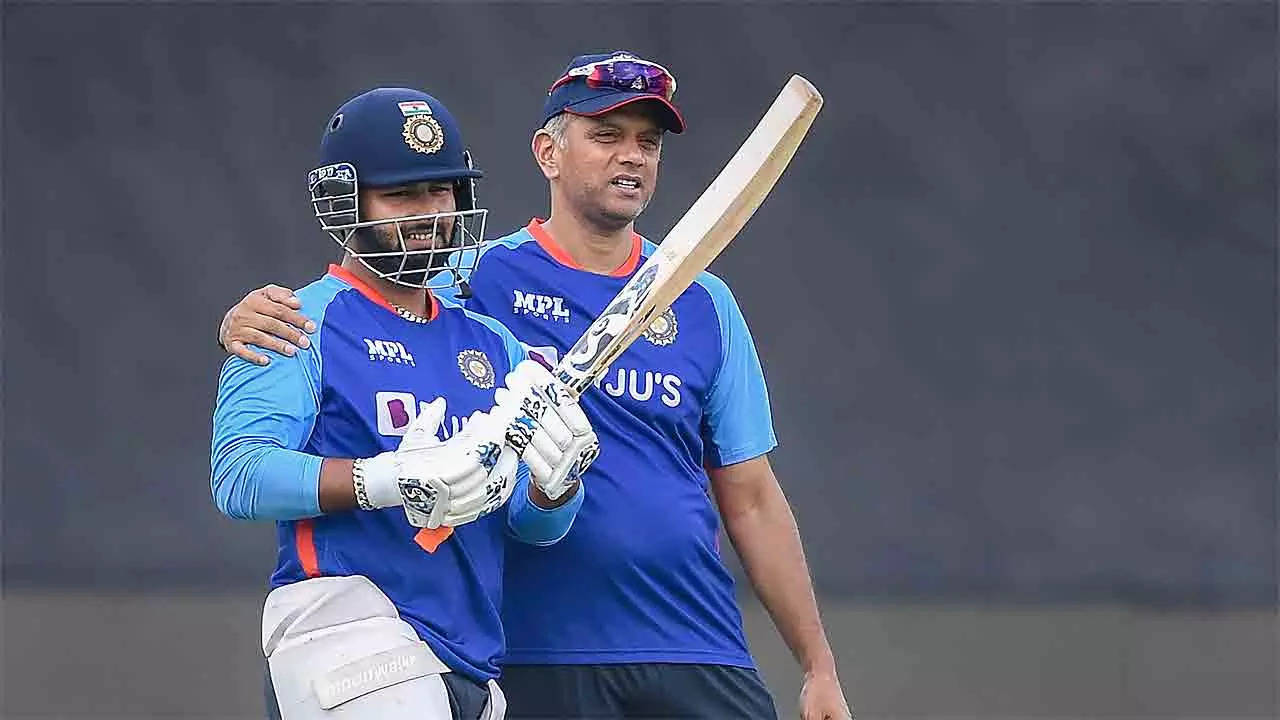 জিম্বাবোয়ের বিরুদ্ধে পন্থের ব্যাটিং ভাবাচ্ছে না দ্রাবিড়কে