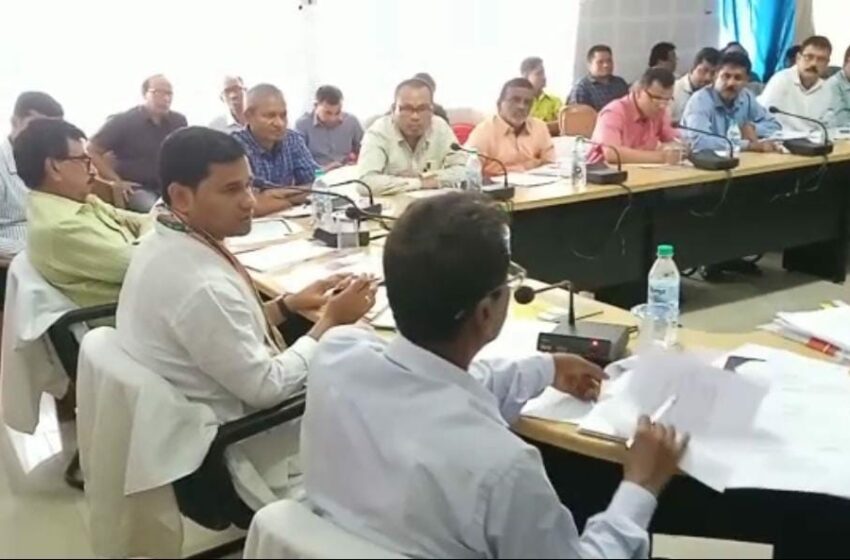 অফিসারদের ফিল্ড ভিজিট বাধ্যতামুলক করলেন মন্ত্রী!!