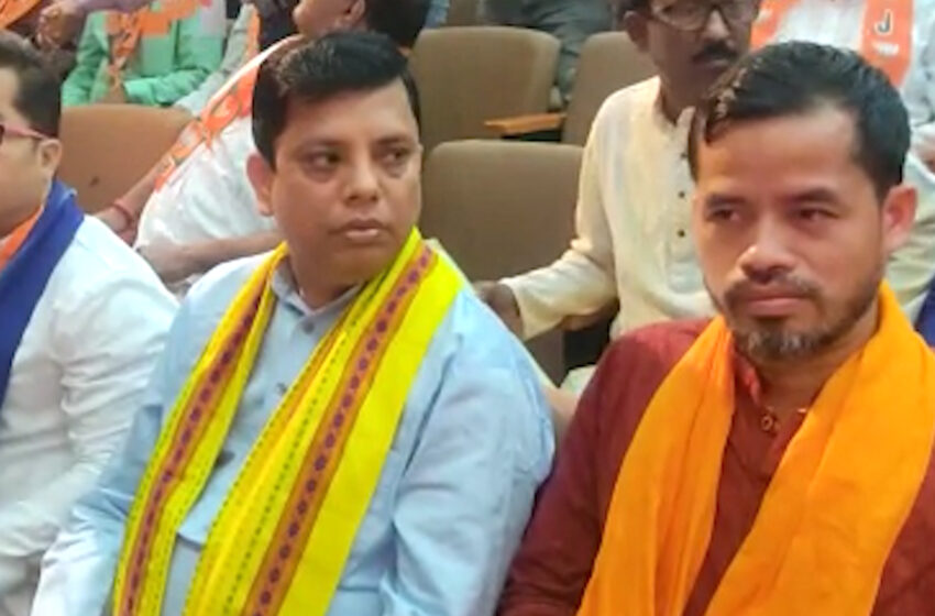 আইপিএফটি বিধায়ক মন্ত্রী শুক্লাচরণ কি বিজেপিতে???