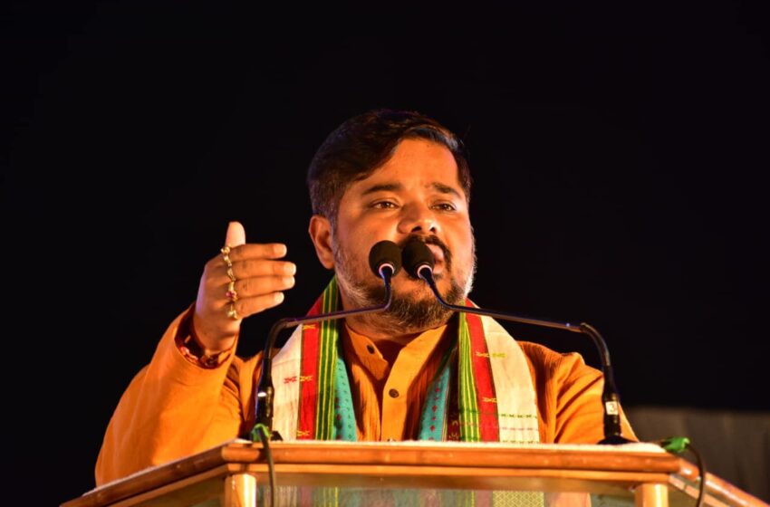 আন্তর্জাতিক মানে উন্নীত হচ্ছে আগরতলা রেল স্টেশনঃ সুশান্ত