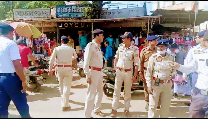 আচমকা ঘুম ভাঙলো ট্রাফিক দপ্তরের!!