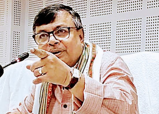  ৬ বছরে রাজ্যের সার্বিক উন্নয়ন,১৮ থেকে চাকরি, মাথাপিছু আয় চাকরিপ্রত্যাশী, তথ্য দিলেন রতন!!