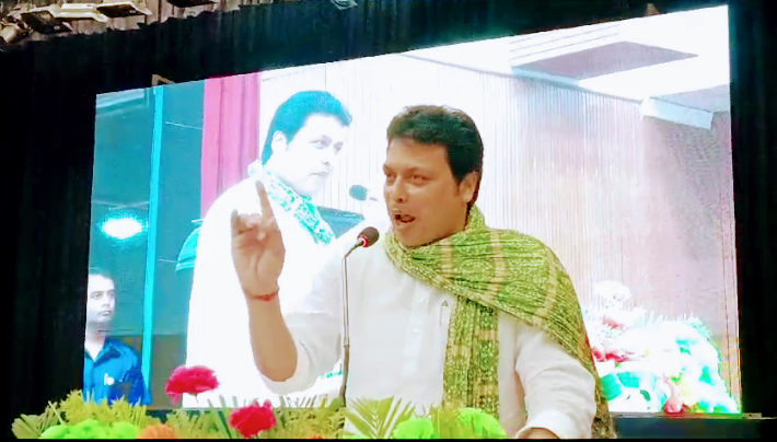  ফের স্বমহিমায় বিপ্লব!!