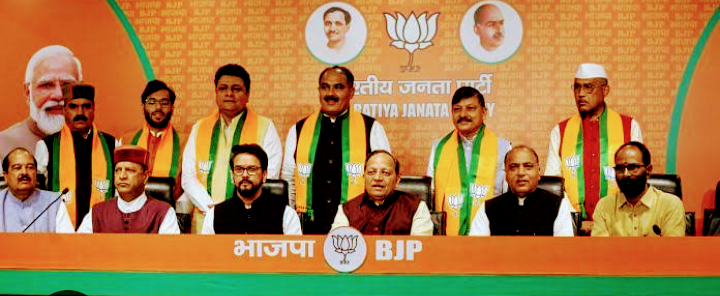  হিমাচলের ছয় প্রাক্তন বিধায়কের বিজেপিতে যোগদান!!