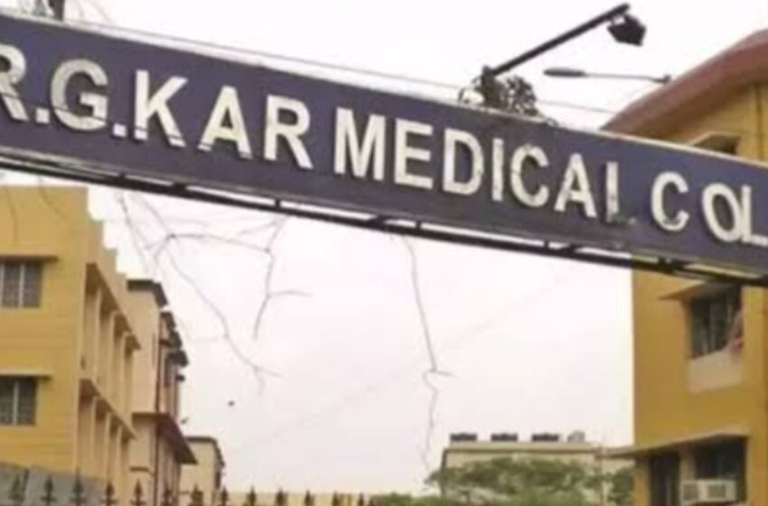  আরজি কর মেডিক্যাল কলেজ হাসপাতালে আগুন!!