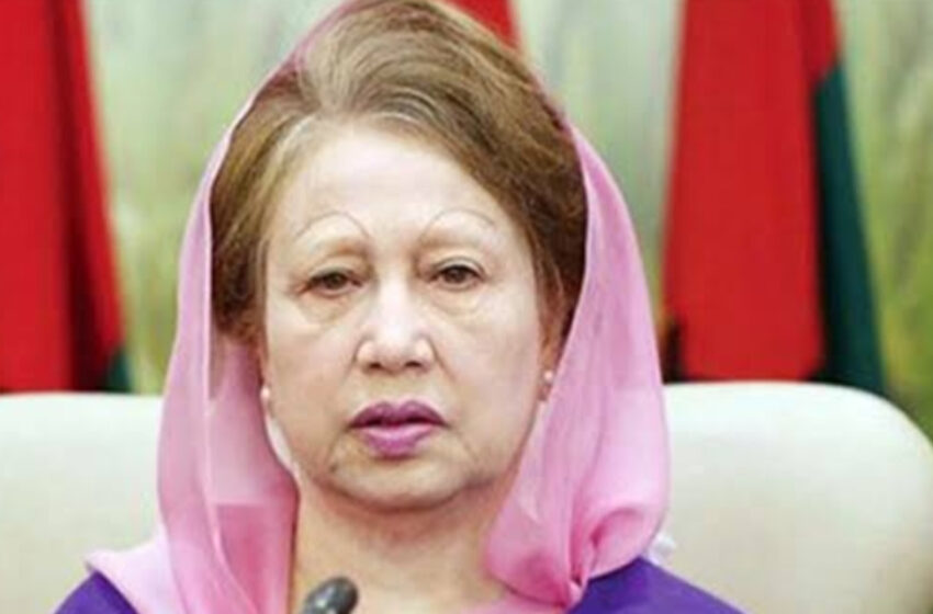  মঙ্গলবার দেশে ফিরছেন খালেদা জিয়া!!
