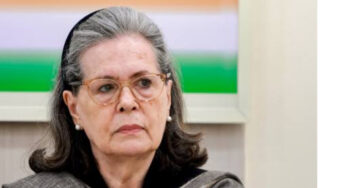রক্তচাপ বেড়ে শারিরীক অবস্থার অবনতি সিমলার হাসপাতালে চিকিৎসাধীন সোনিয়া!!