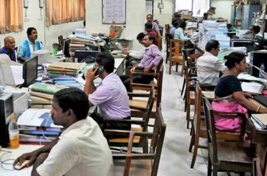 অষ্টম বেতন কমিশনের সুপারিশে অনুমোদন মোদী মন্ত্রিসভার, ২০২৬ সালের জানুয়ারি থেকে কার্যকর নতুন বেতন কাঠামো!!