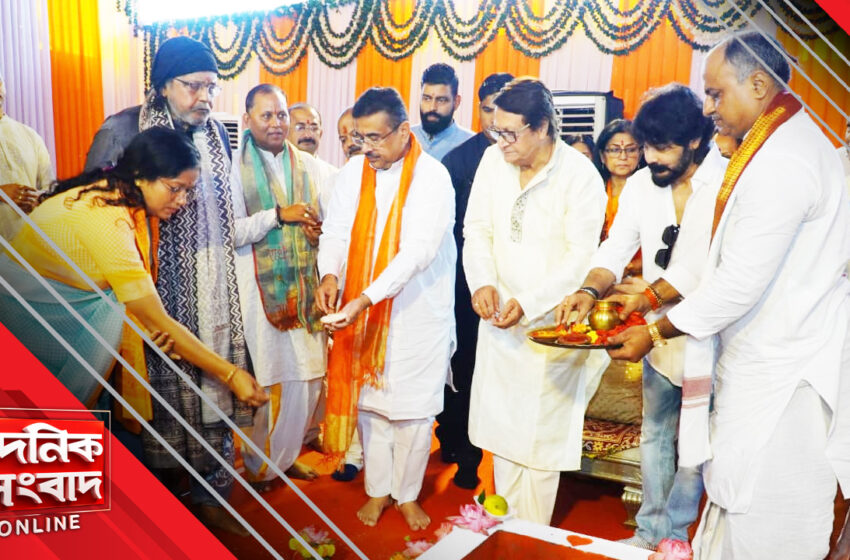  নিউটাউনে উত্তমকুমার ফিল্ম সেন্টারের ভিত্তিপ্রস্তর স্থাপন